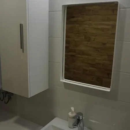 Diamond Apartment *